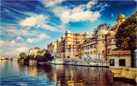 same-day-udaipur-tour-by-flight